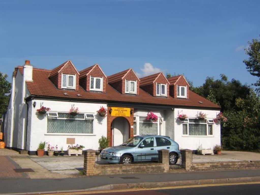 Havering Hotel Romford Exterior photo